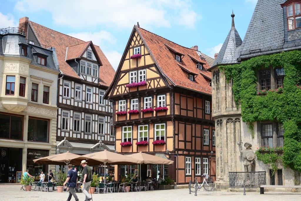 Schoene Ferienwohnung Mit Zwei Schlafzimmern Quedlinburg Exteriör bild