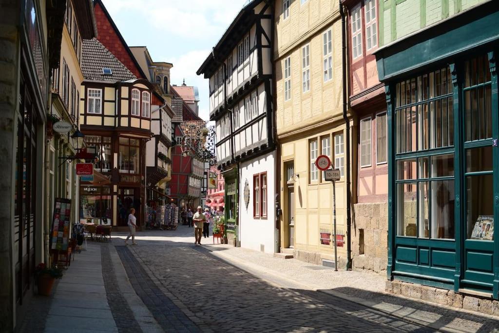 Schoene Ferienwohnung Mit Zwei Schlafzimmern Quedlinburg Exteriör bild